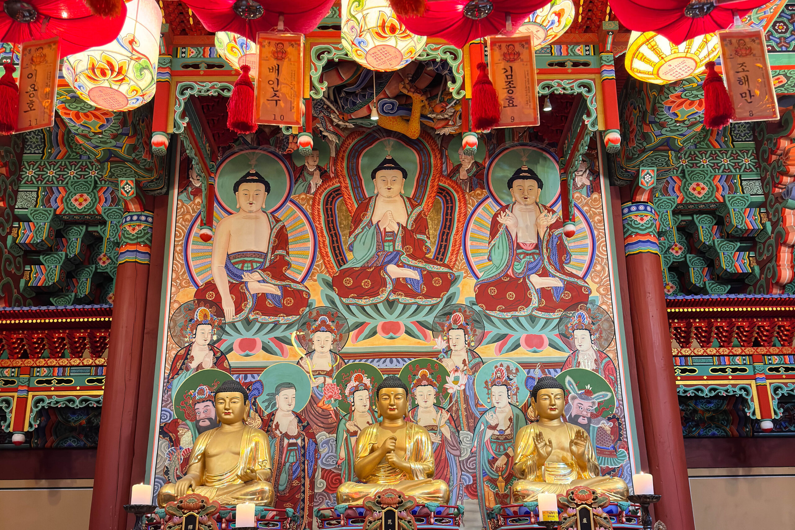 dormire in un tempio la sala dei buddha