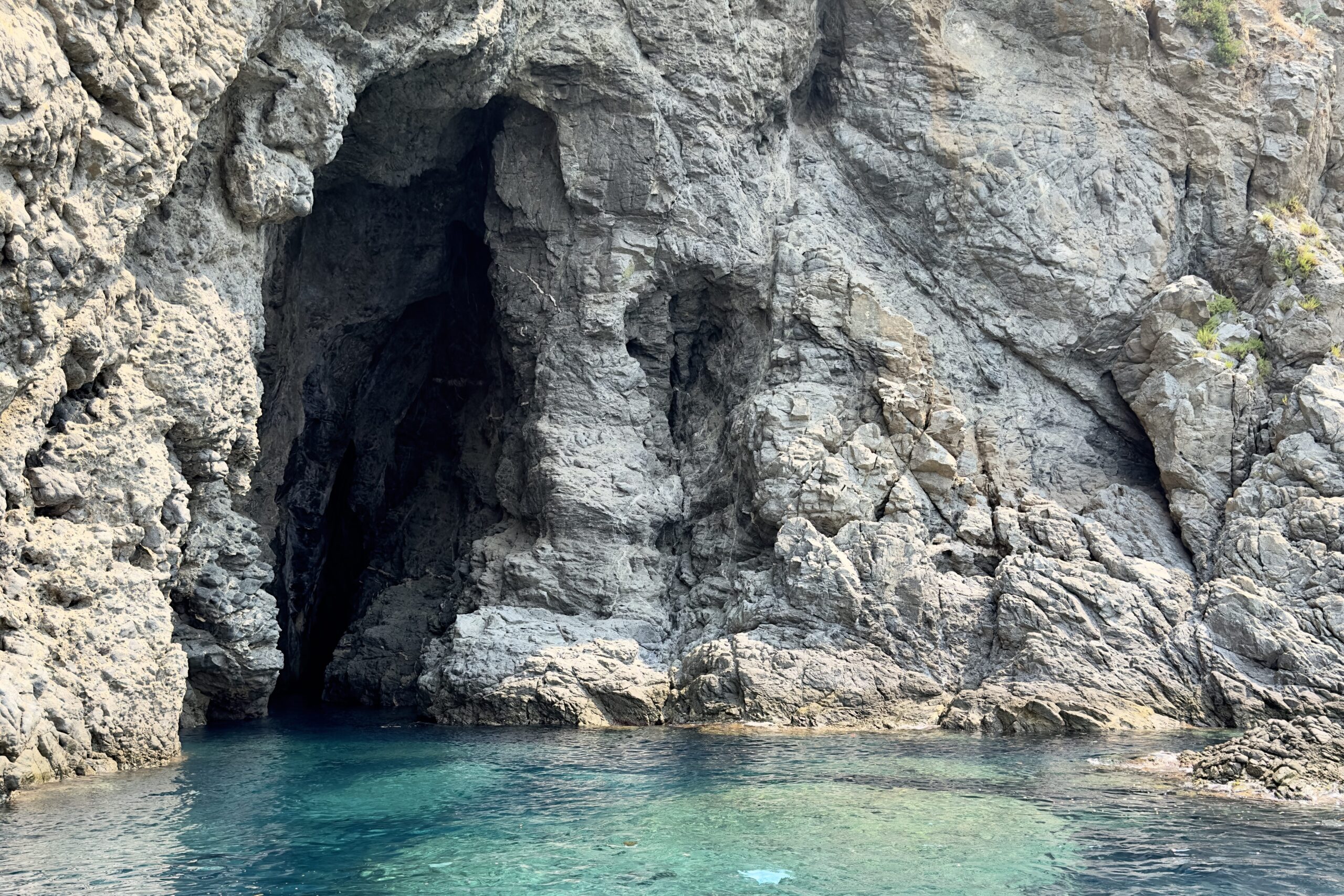 Cosa fare in Calabria la grotta delle rondini