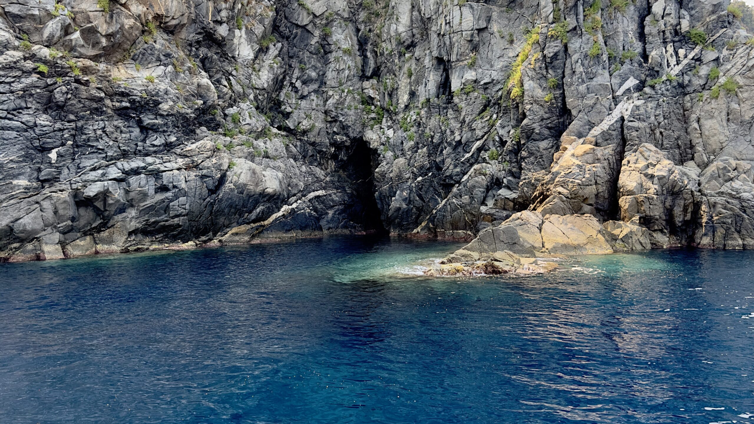 cosa fare in calabria la grotta delle sirene della costa viola
