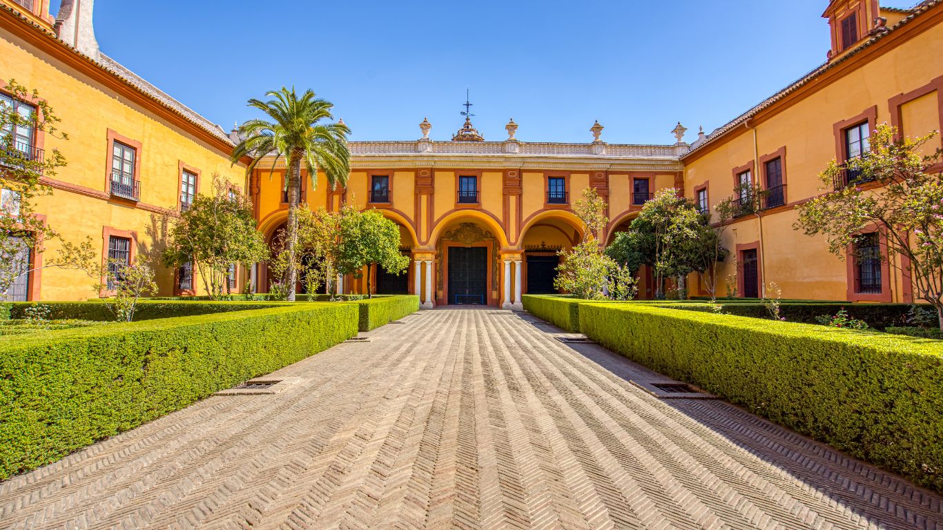 Real alcazar di siviglia giardino interno