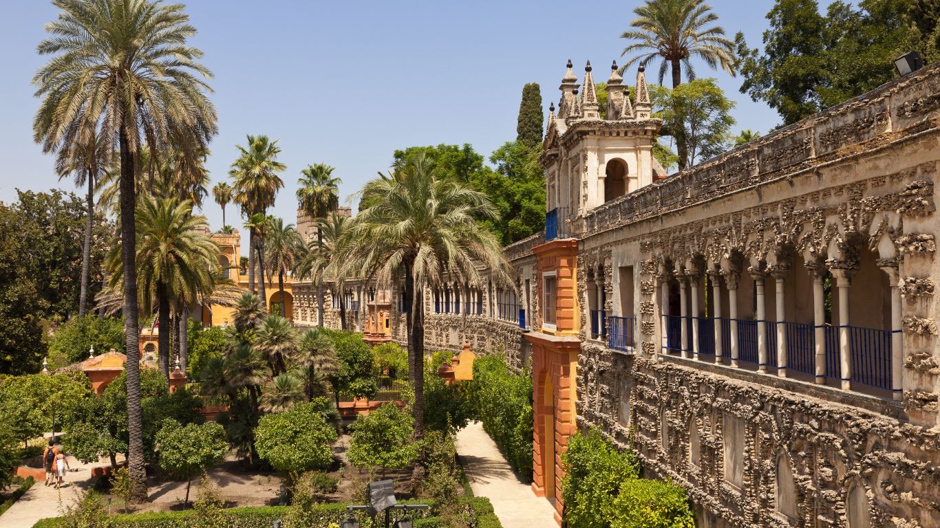 real alcazar di siviglia e la galleria del grottesco