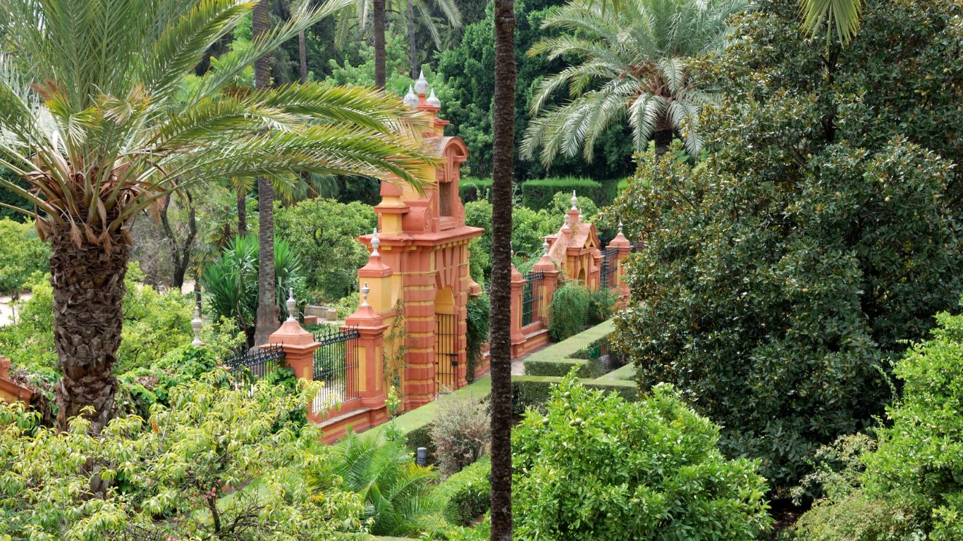 real alcazar di siviglia il giardino della danza