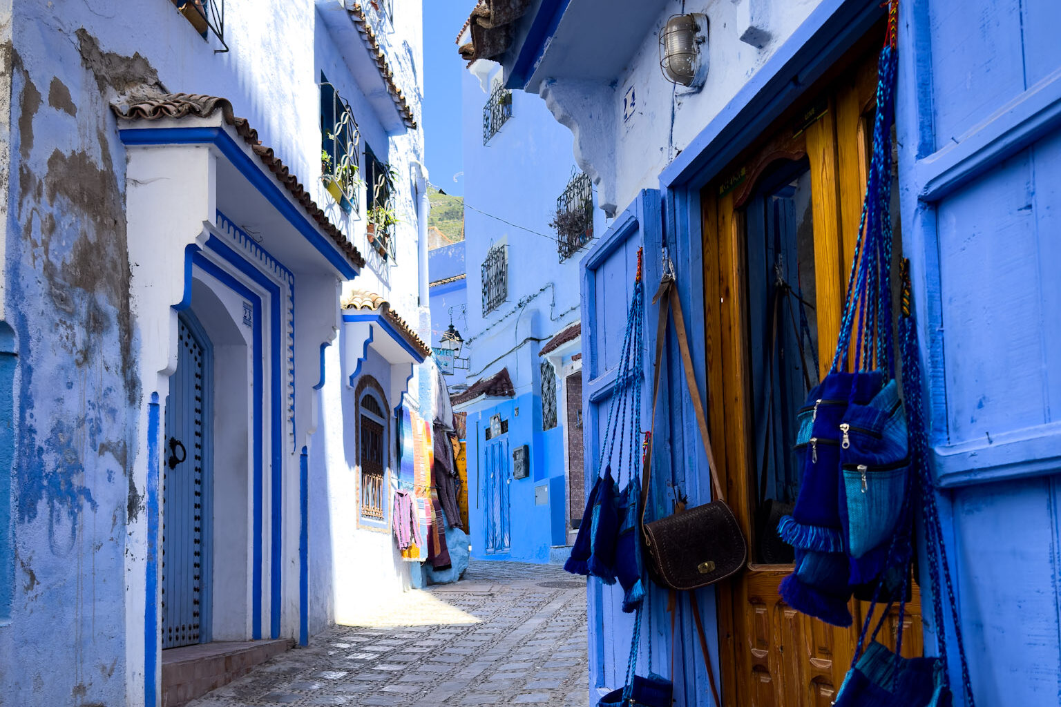 passeggiare per le strade di Chefchaouen
