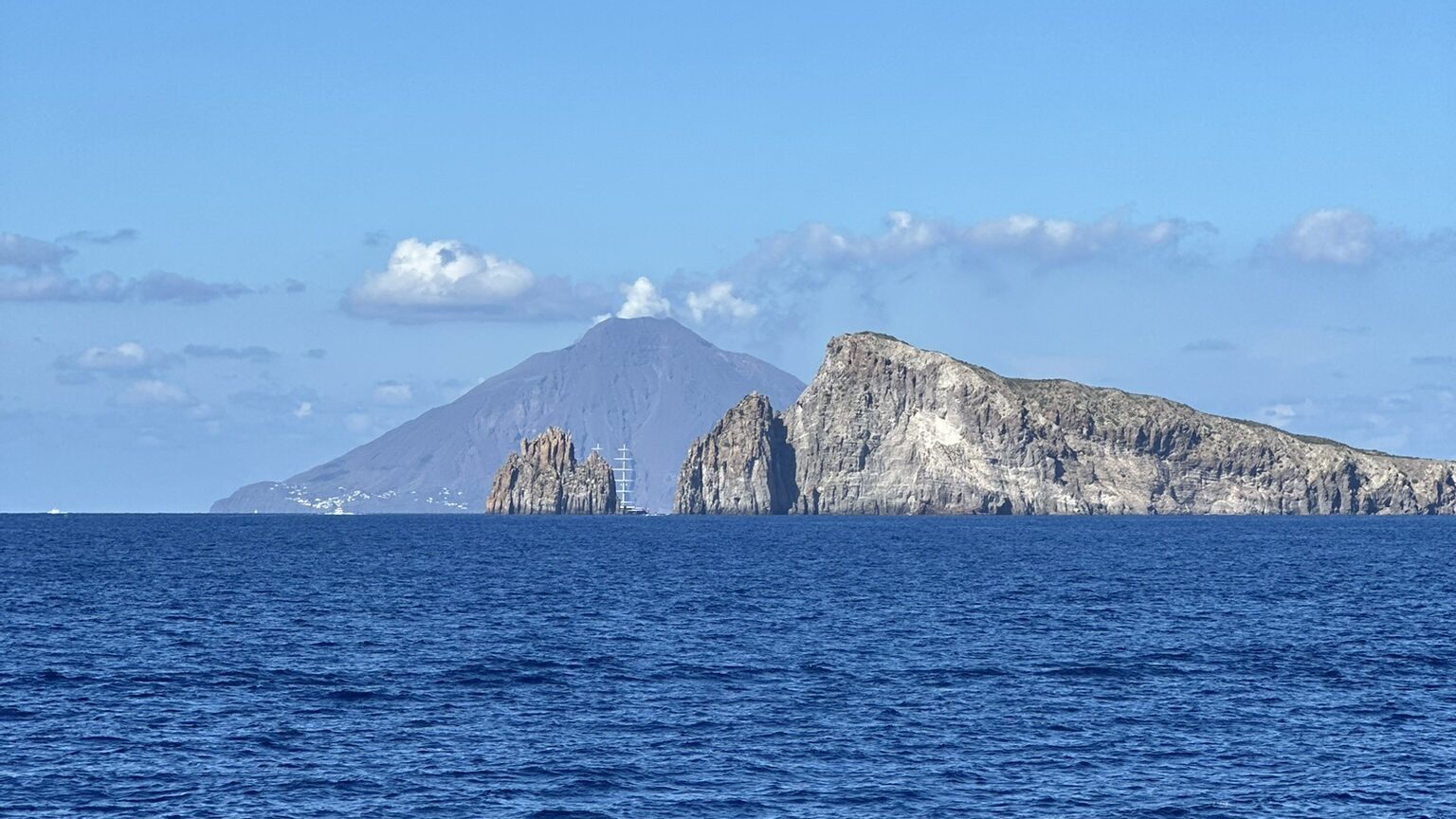 tour da tropea alle isole eolie arcipelago delle isole