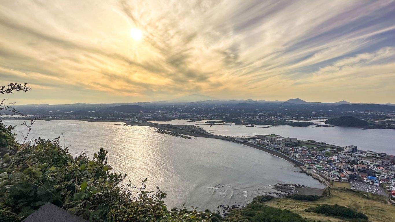 viaggio in corea del sud l'isola vulcanica di jeju e il suo cratere