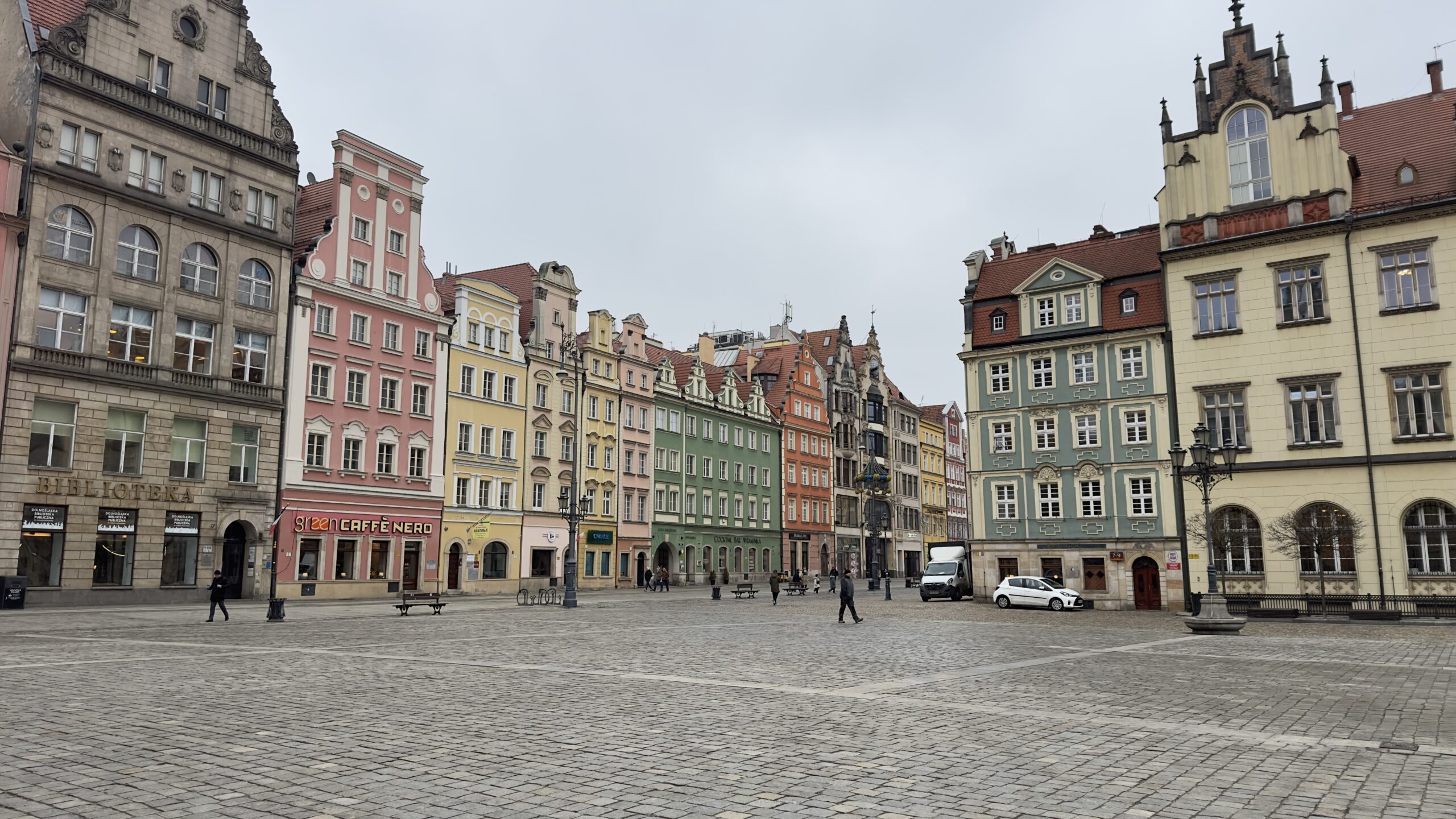 cosa vedere a Breslavia il suo elegante centro storico