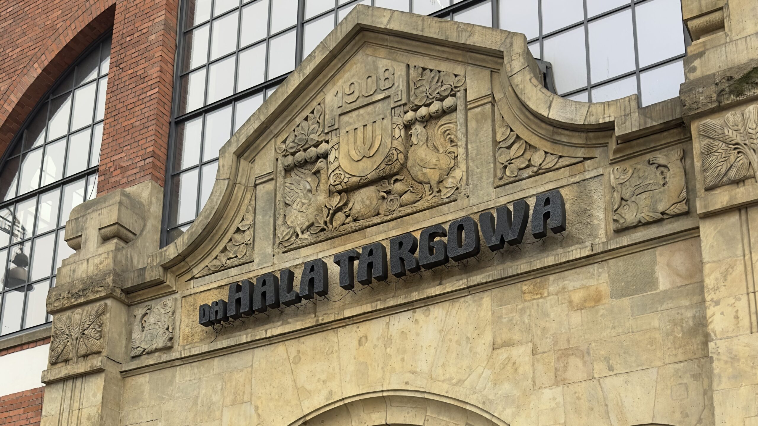 cosa vedere a breslavia il mercato hala targowa