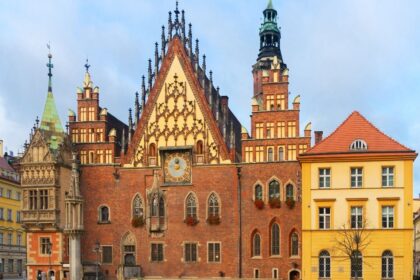 cosa vedere a breslavia la storica facciata del municipio