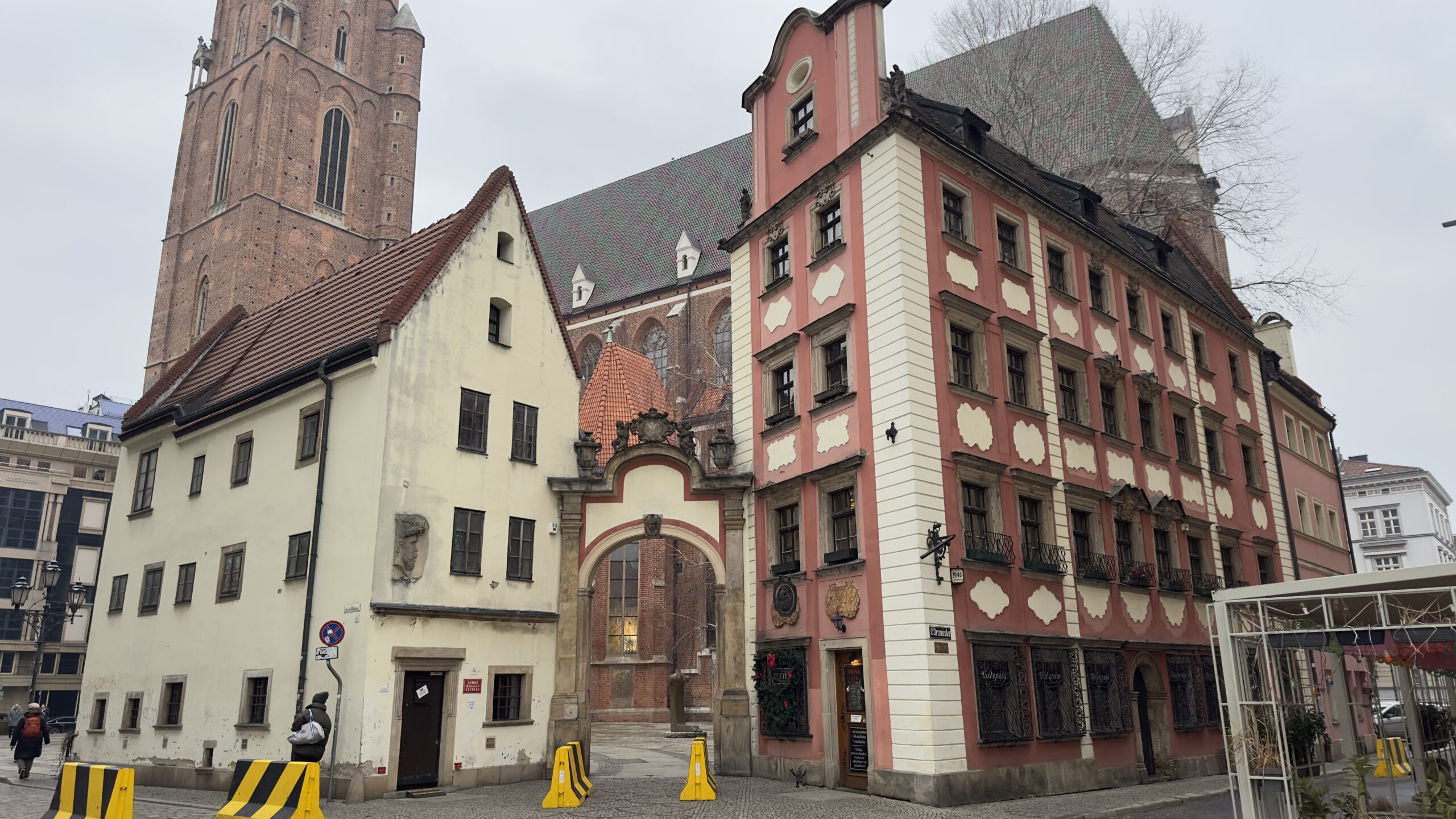 cosa vedere a breslavia le case di hansel e gretel